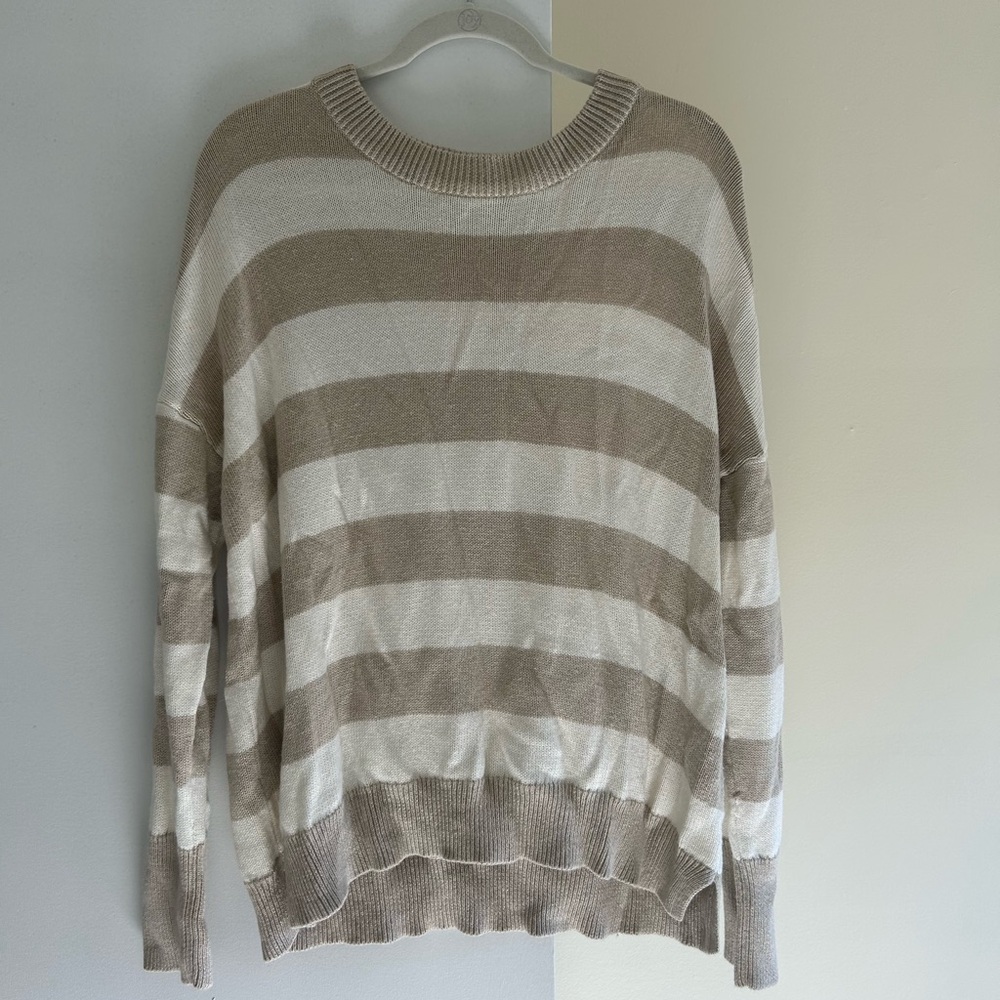 Vineyard vines sweater